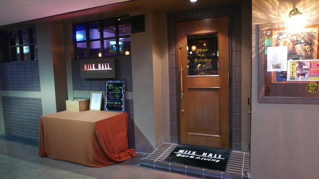 MILK HALLの入口写真
